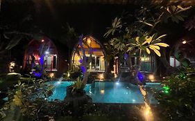 Keris Art Shop&Villa Telaga Wana