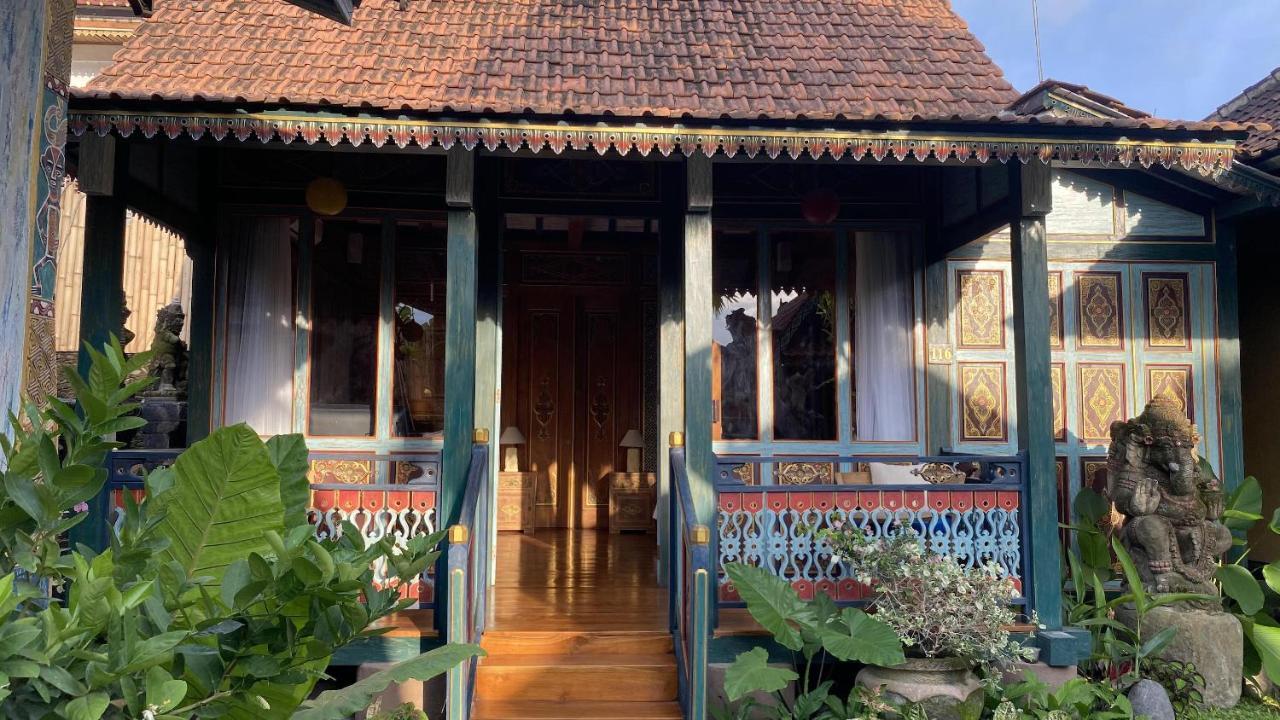 Keris Art Shop&Villa Telaga Wana Sukawati  Bagian luar foto
