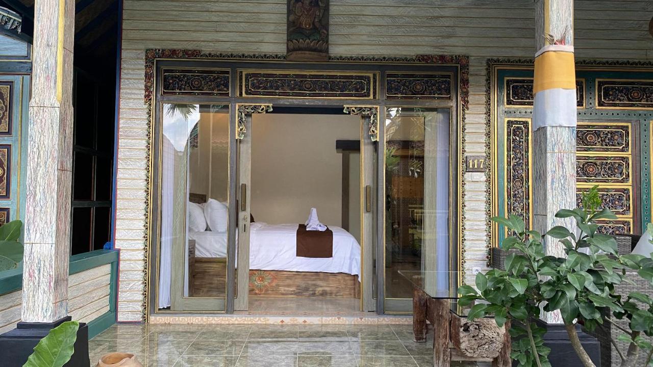 Keris Art Shop&Villa Telaga Wana Sukawati  Bagian luar foto