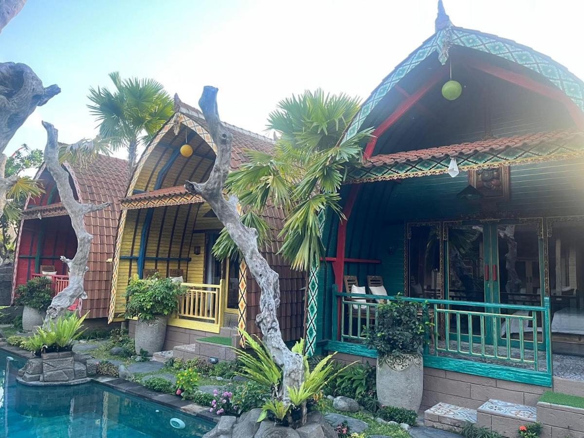Keris Art Shop&Villa Telaga Wana Sukawati  Bagian luar foto
